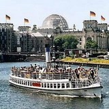 Berlin Schifffahrt Dampferfahrt Spree
